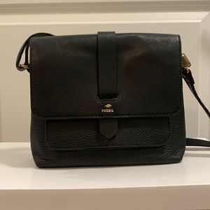 Black and Gold Fossil Crossbody Purse